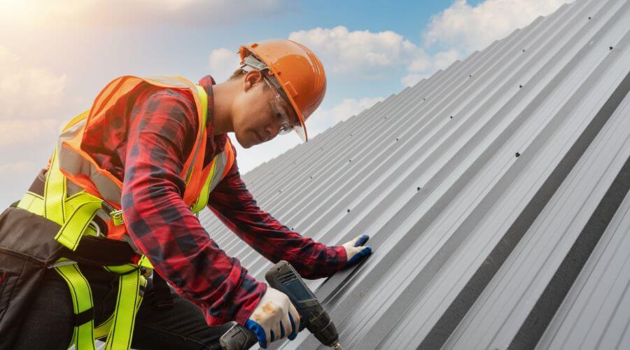 Professional Emergency Roof Repairs services in Bluemont, VA
